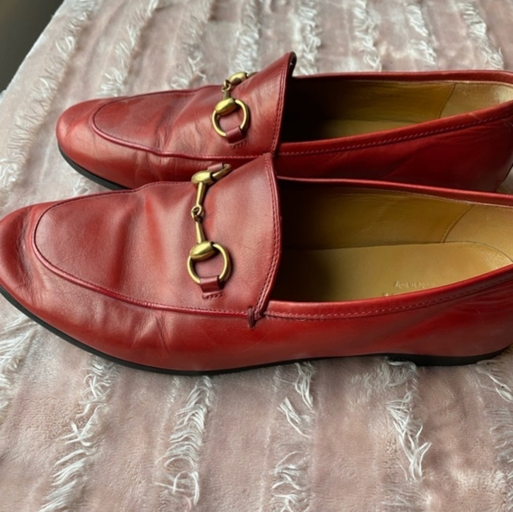Gucci Red Leather Women's Loafers - Picture 4 of 9